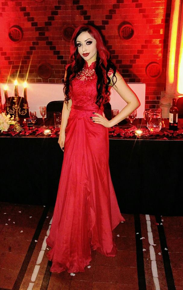 Dani Divine