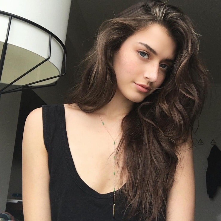 Jessica Clements