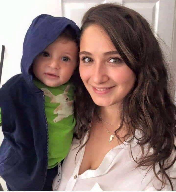 Oyuncu Gokce Akyildiz