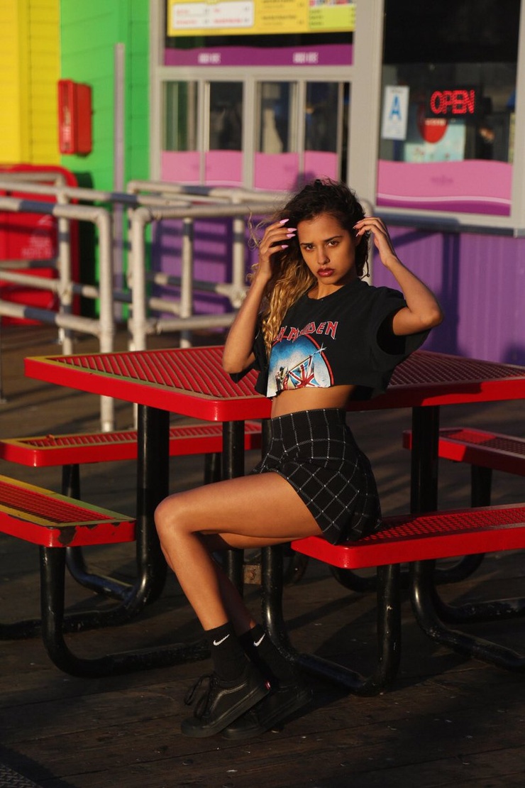 Tommy Genesis