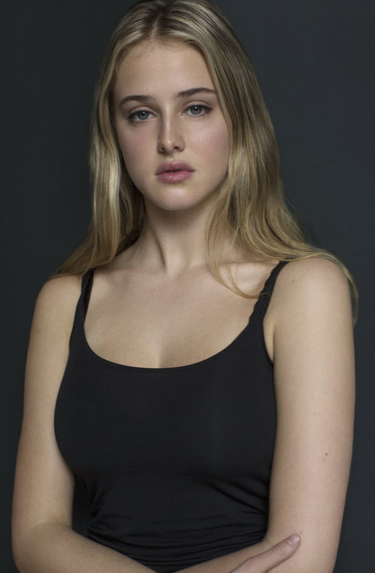 Grace Van Patten.