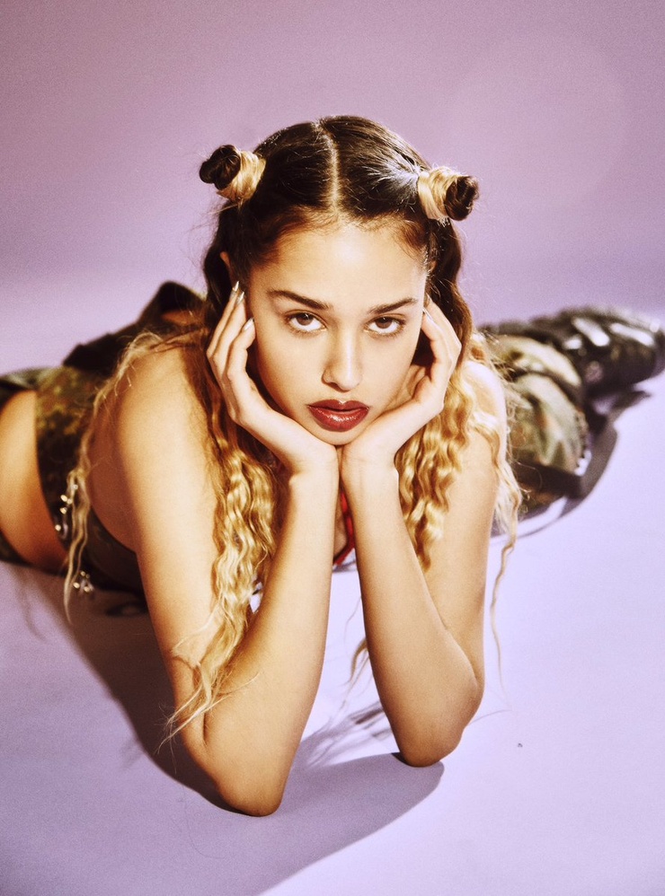 Tommy Genesis