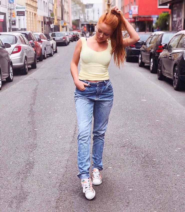 Laura Lalomia