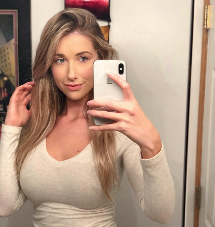 Noelle Foley Noelle Foley