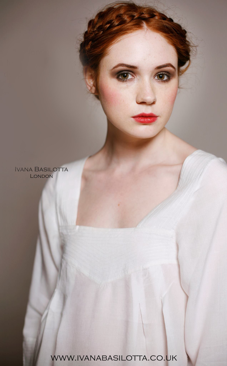 Karen Gillan Karen Gillan