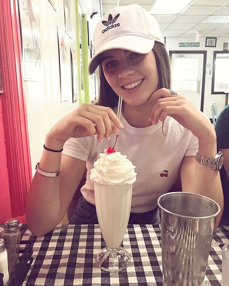 Erin Williams (II)