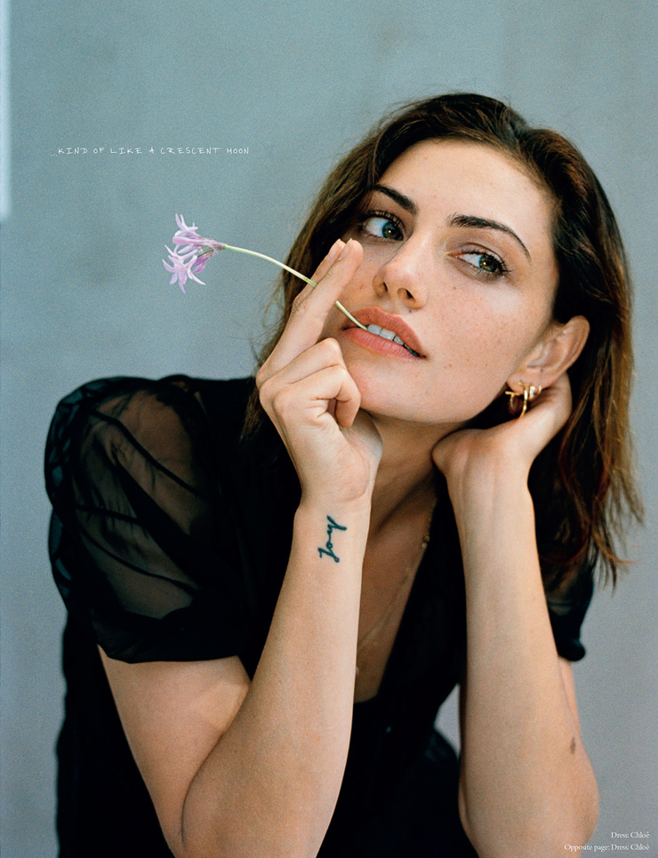 Phoebe Tonkin