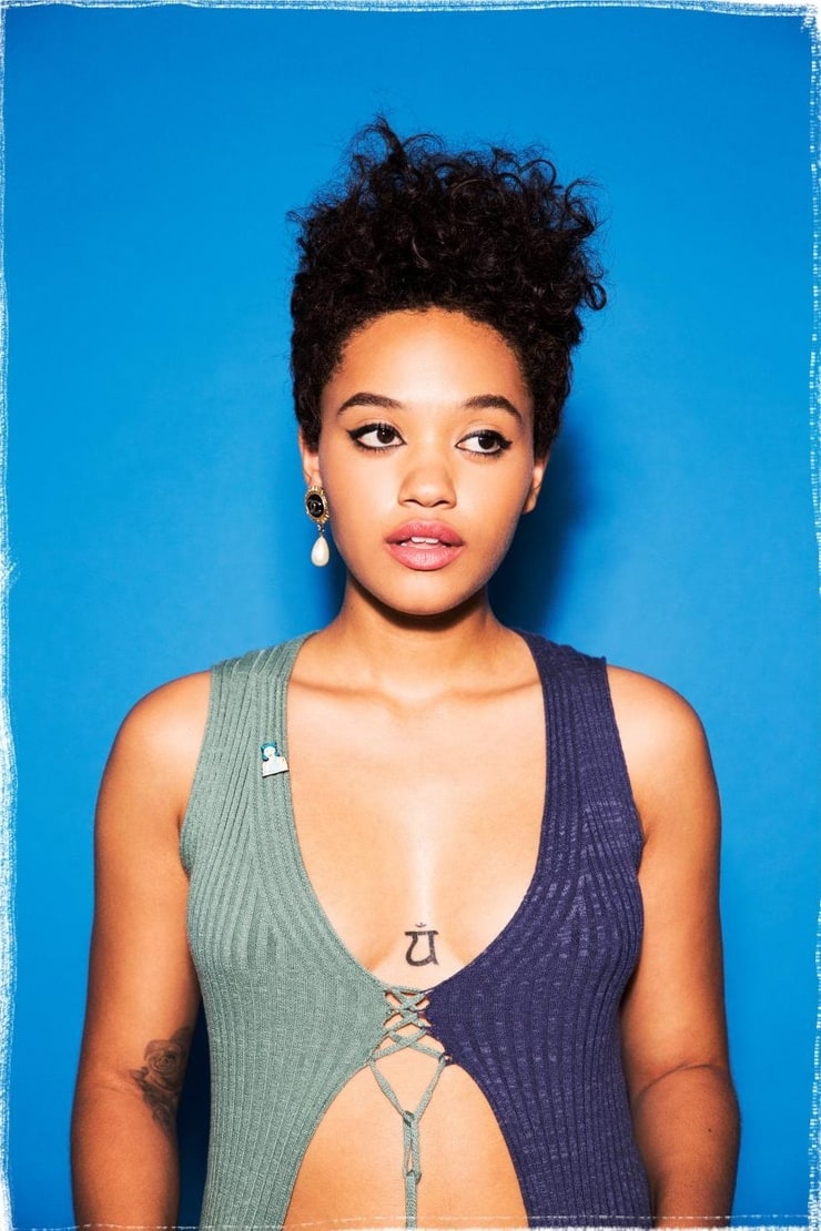 Kiersey Clemons