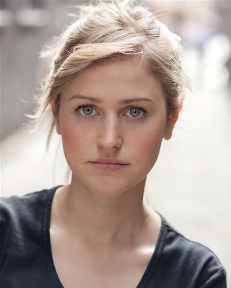 Ria Zmitrowicz Ria Zmitrowicz