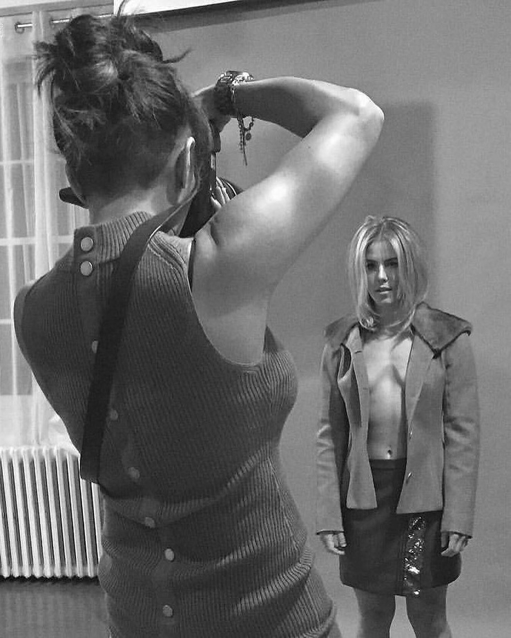 Emily Bett Rickards Emily Bett Rickards