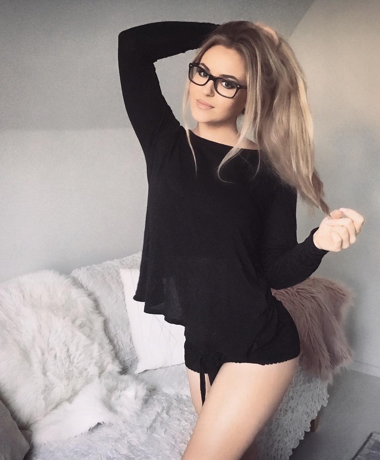ANNA NYSTRÖM ANNA NYSTRÖM