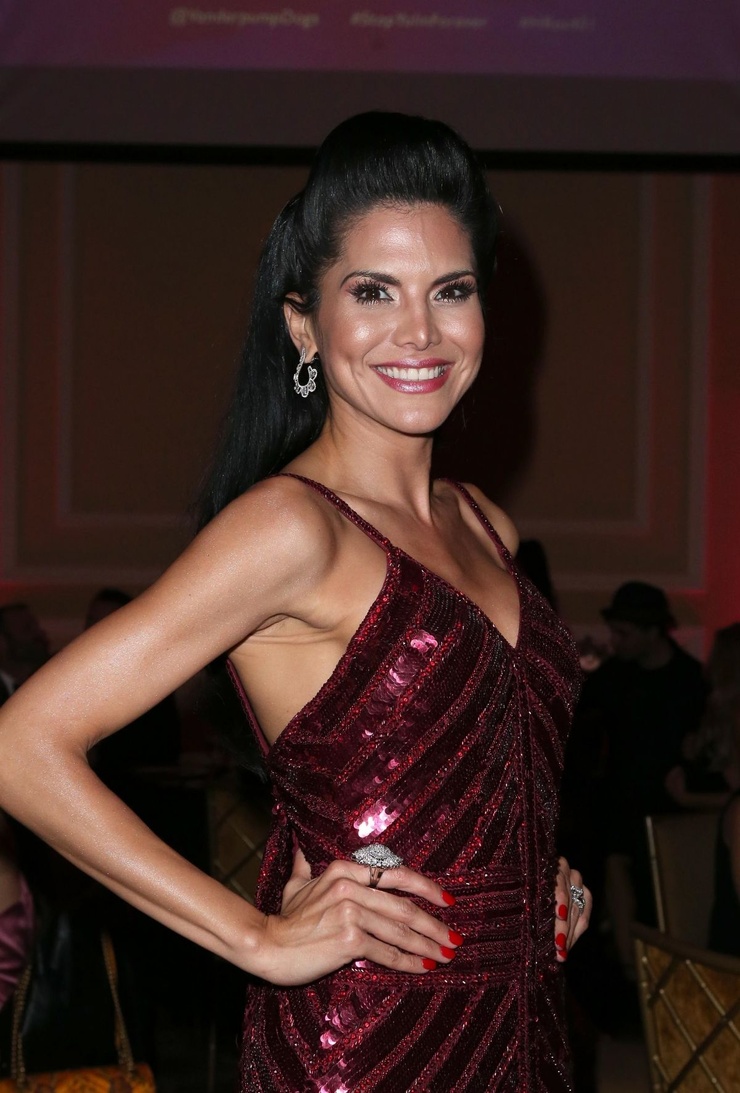 Joyce Giraud