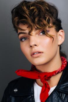 Camren Bicondova