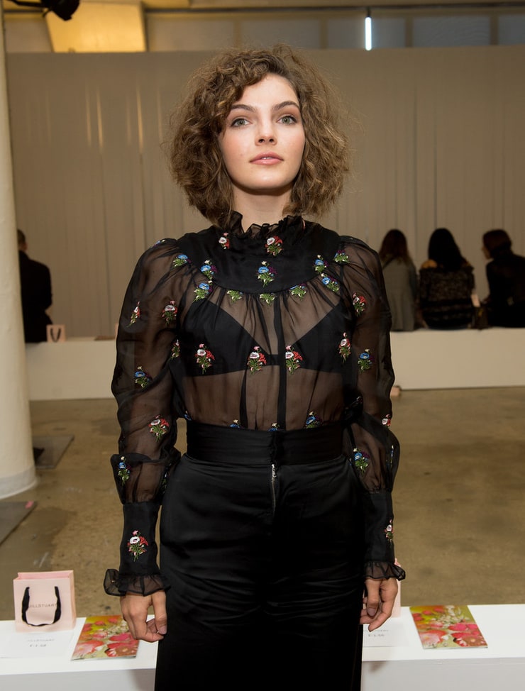 Camren Bicondova