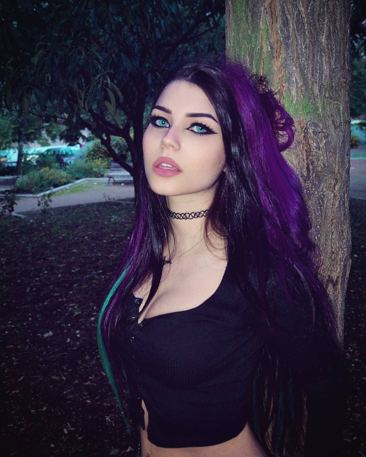 Dayana Crunk Dayana Crunk