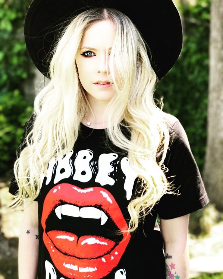 Avril Lavigne Avril Lavigne