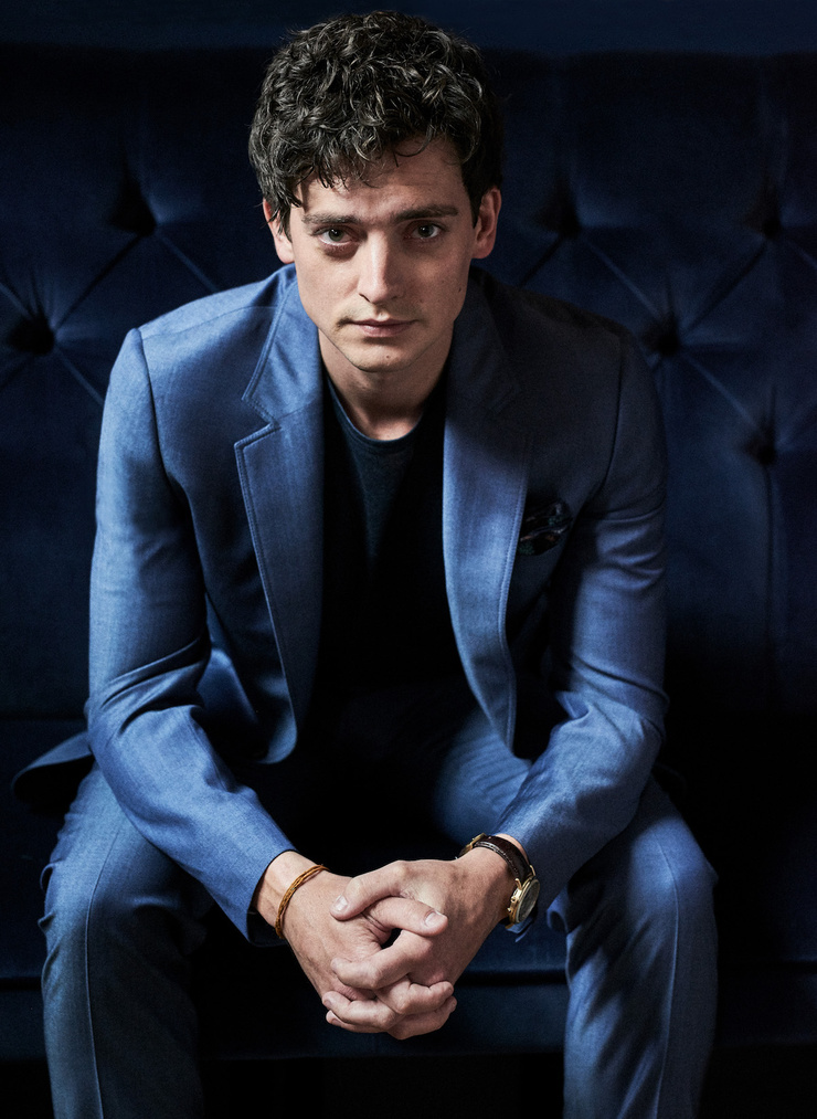 Aneurin Barnard