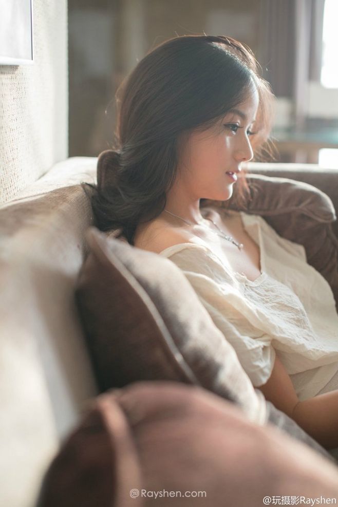 Miki Zhang