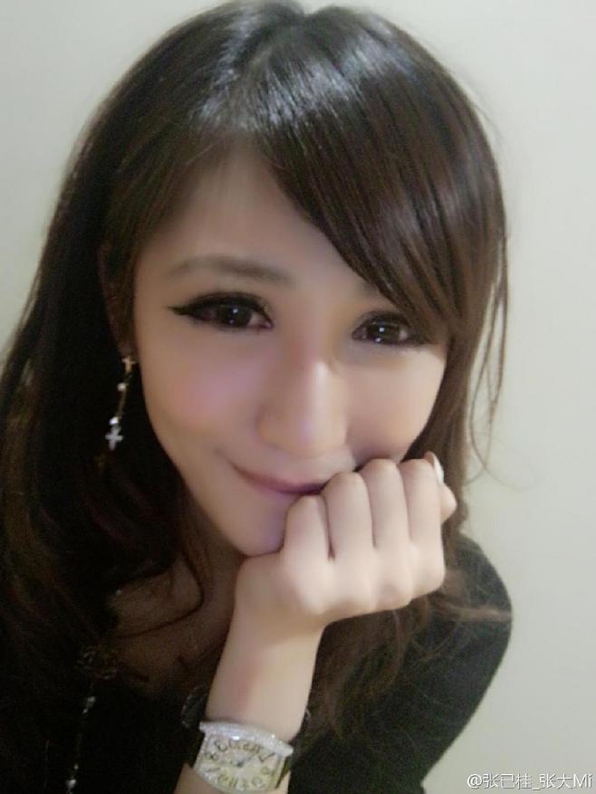 Miki Zhang