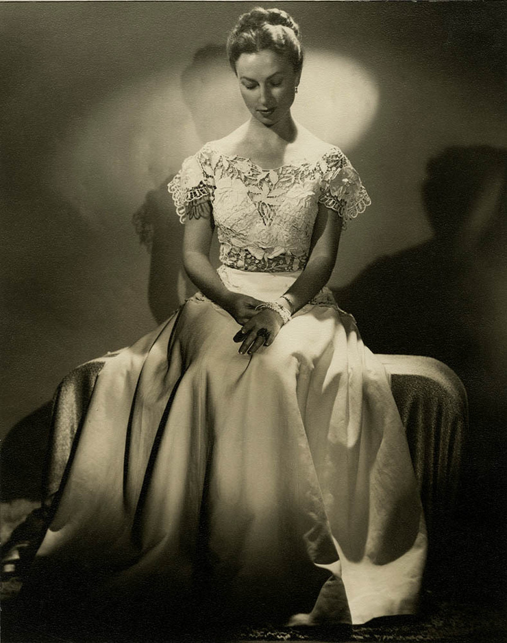 Agnes Moorehead