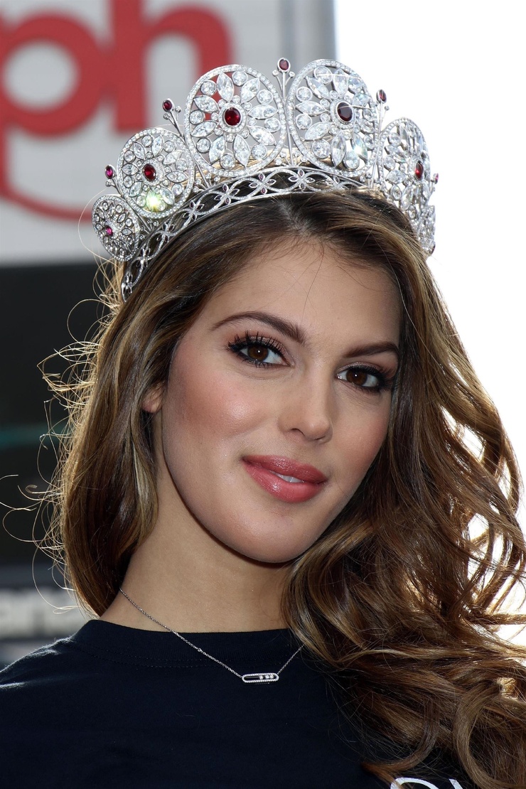 Iris Mittenaere Iris Mittenaere