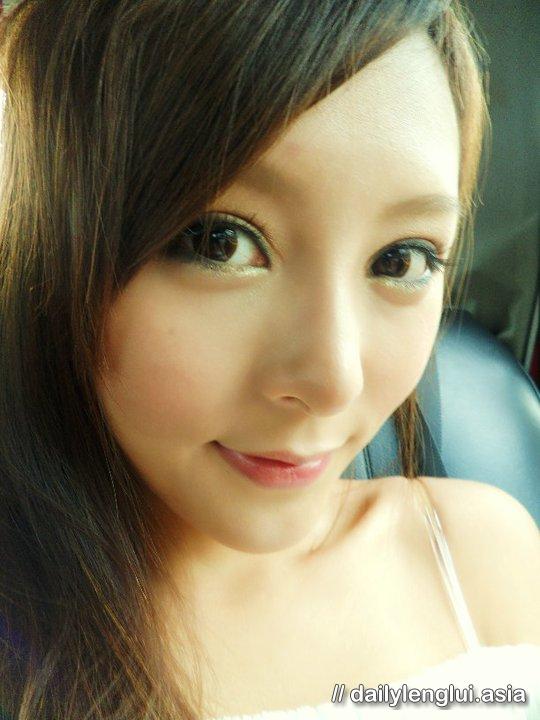 Jeana Ho