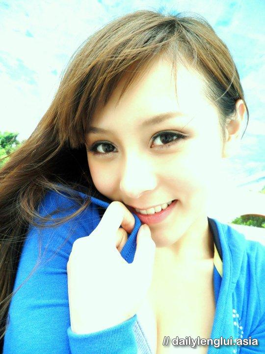 Jeana Ho