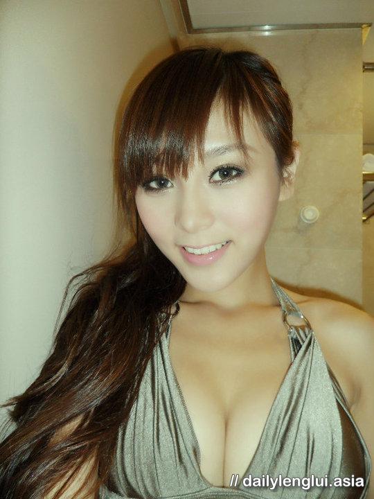 Jeana Ho