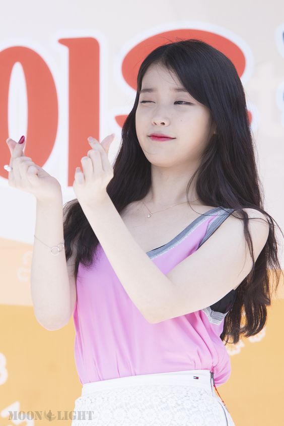 IU
