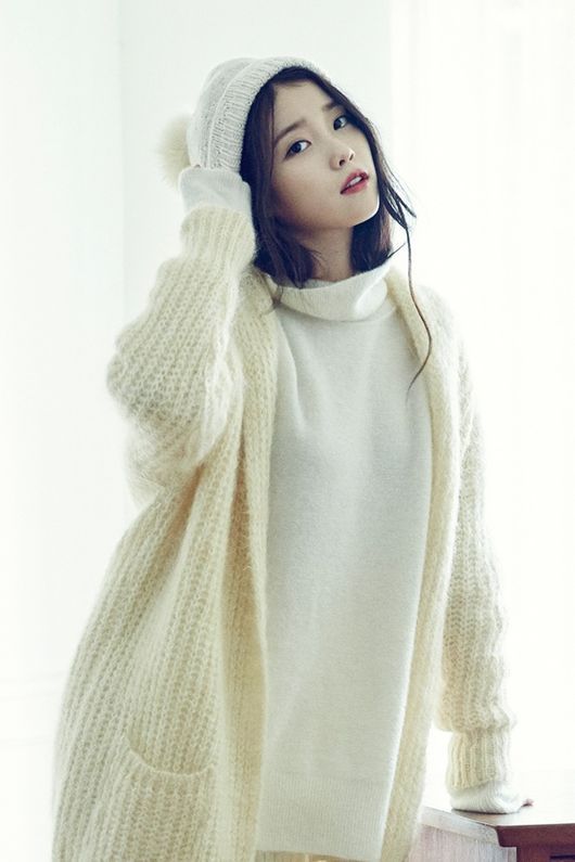 IU