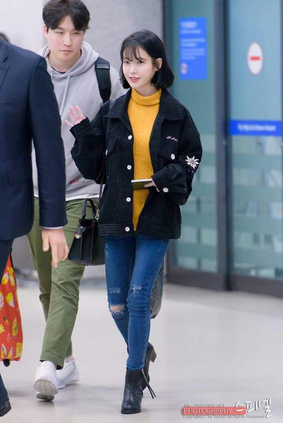 IU