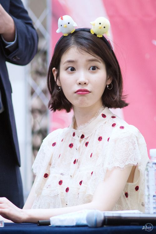 IU