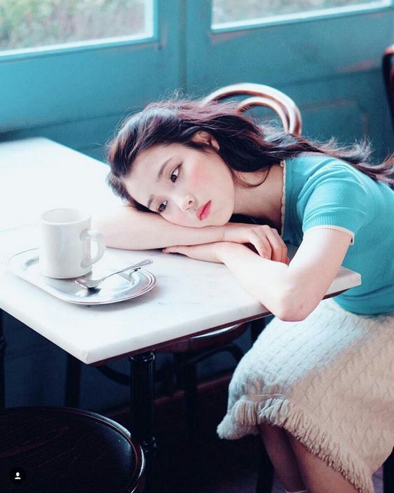 IU