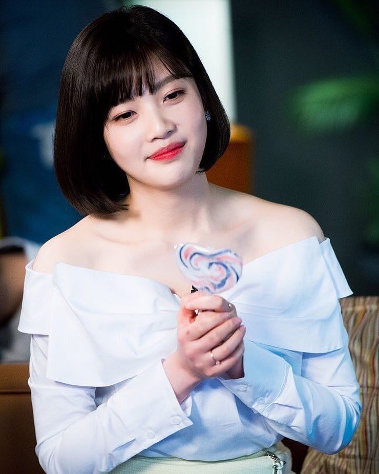 Joy (Park Soo Young)