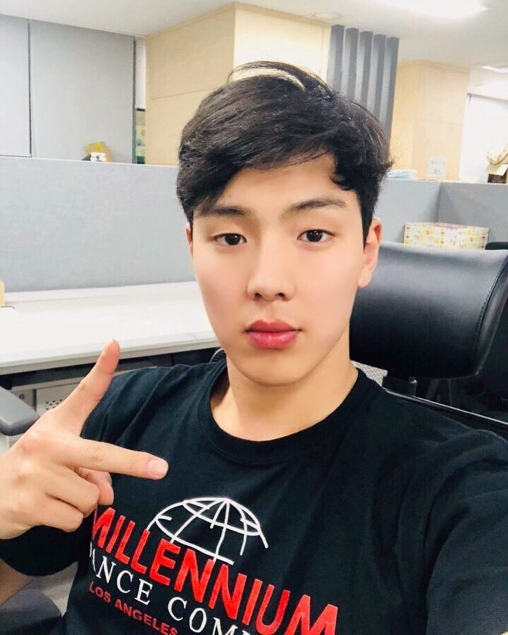 Shownu (MONSTA X)