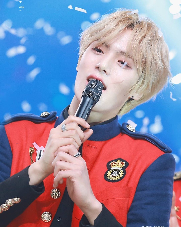 Minhyuk (MONSTA X)