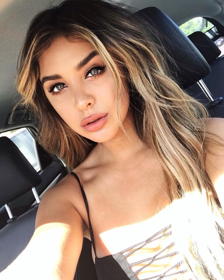 Nadia Mejia Nadia Mejia