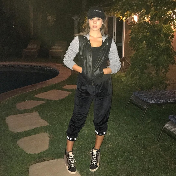 Kira Kosarin