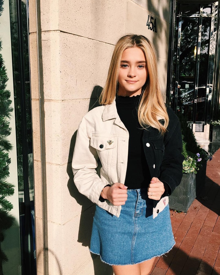 Lizzy Greene