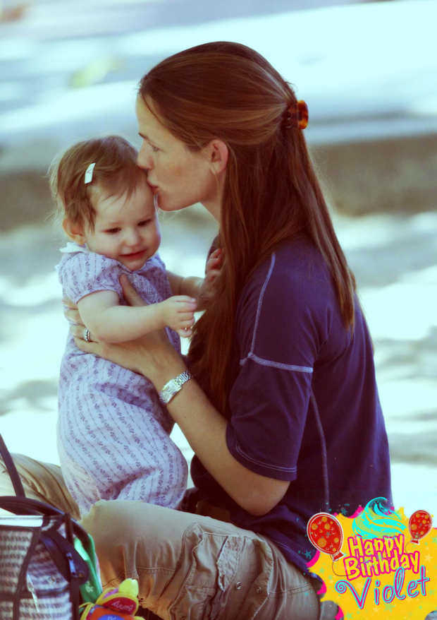 Violet Affleck