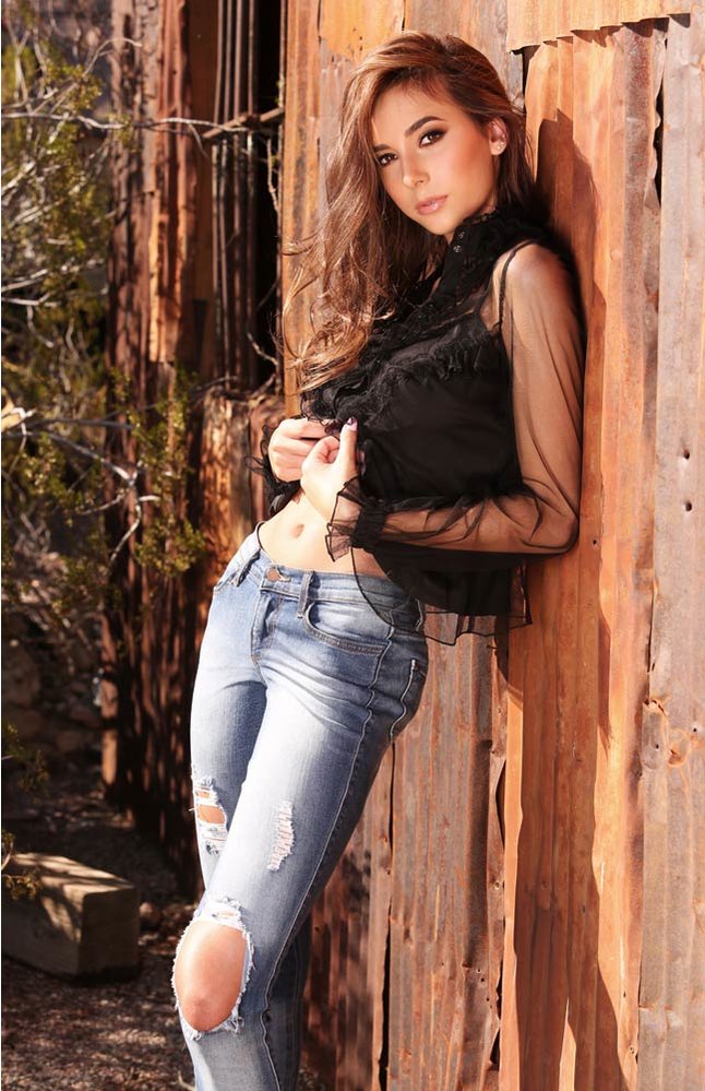Amber Bernstein Amber Bernstein