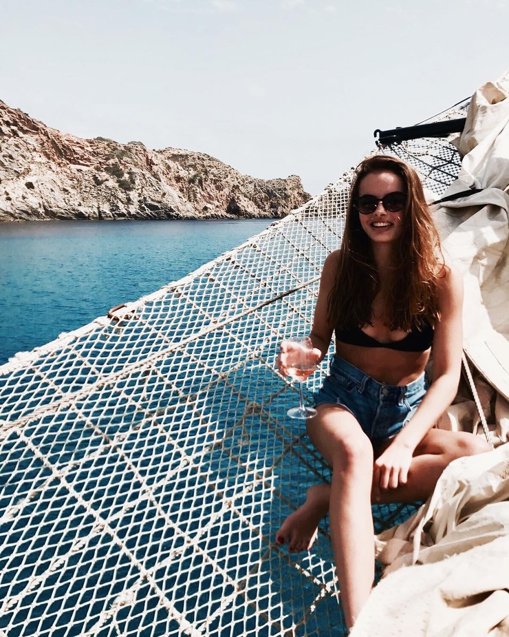 Elle de Vries