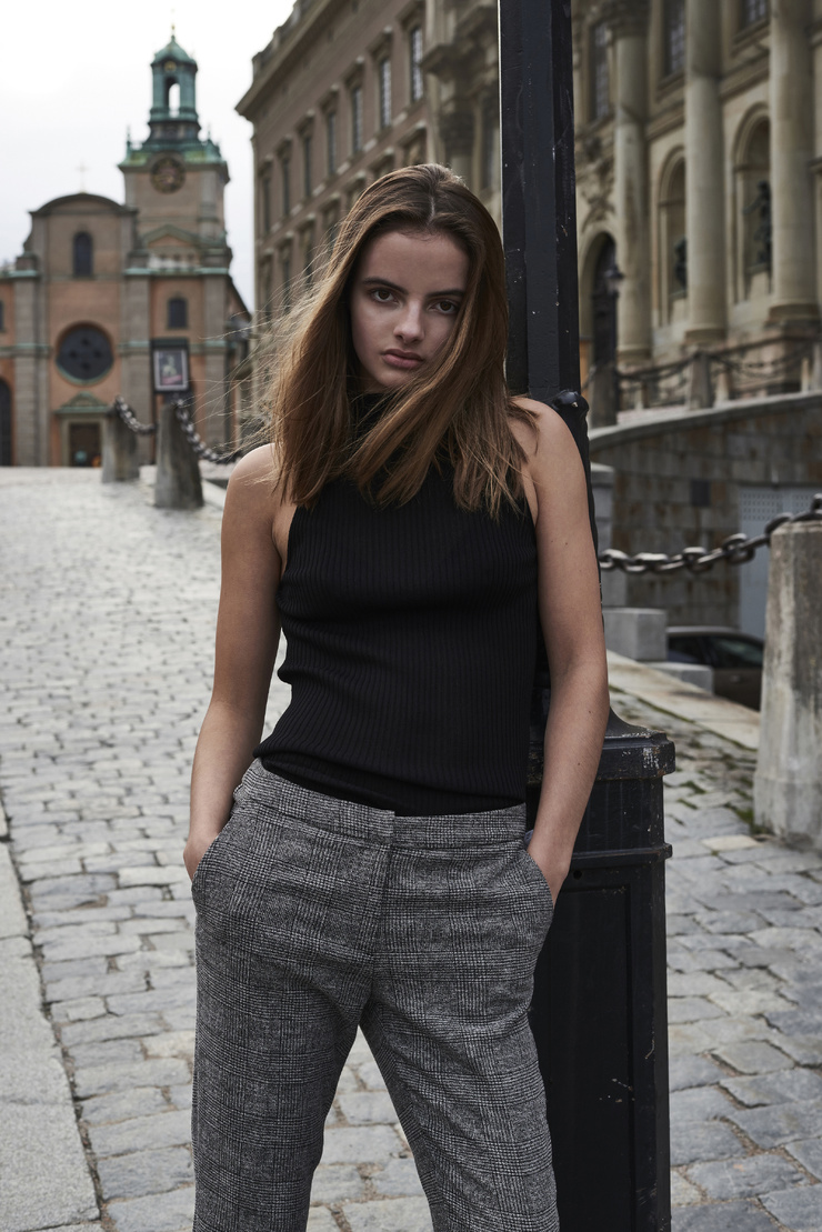 Elle de Vries