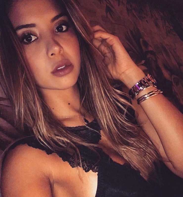 Málory Henao Málory Henao