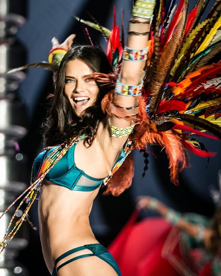 Adriana Lima Adriana Lima