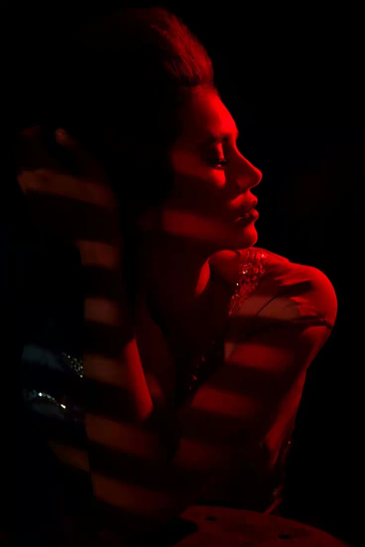 Nina Dobrev