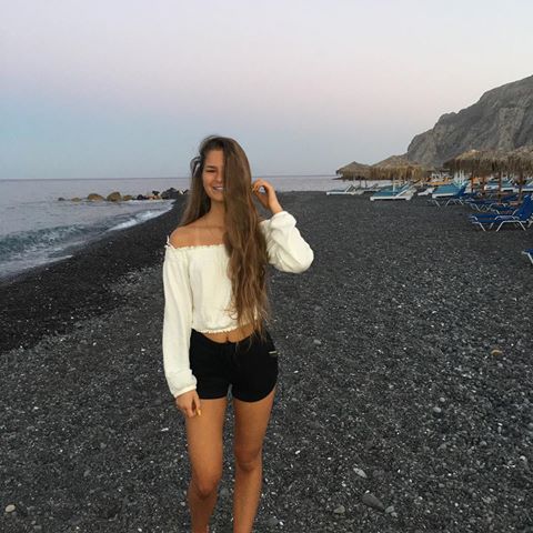 Chloe Rioux Chloe Rioux
