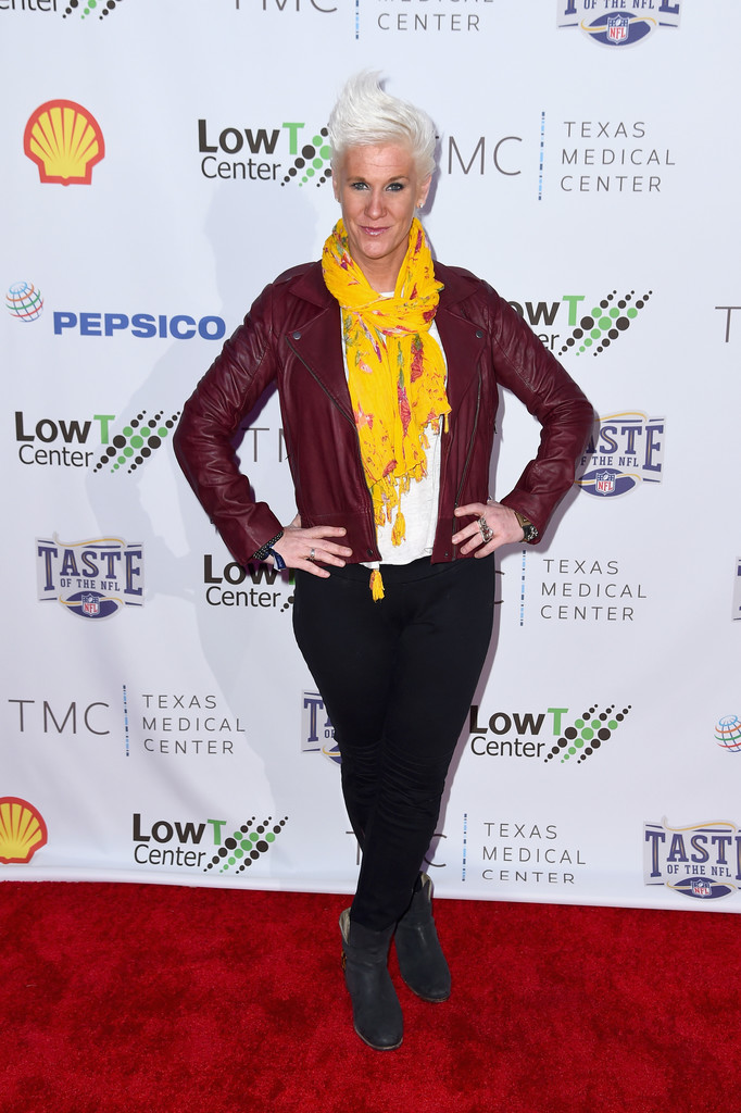 Anne Burrell