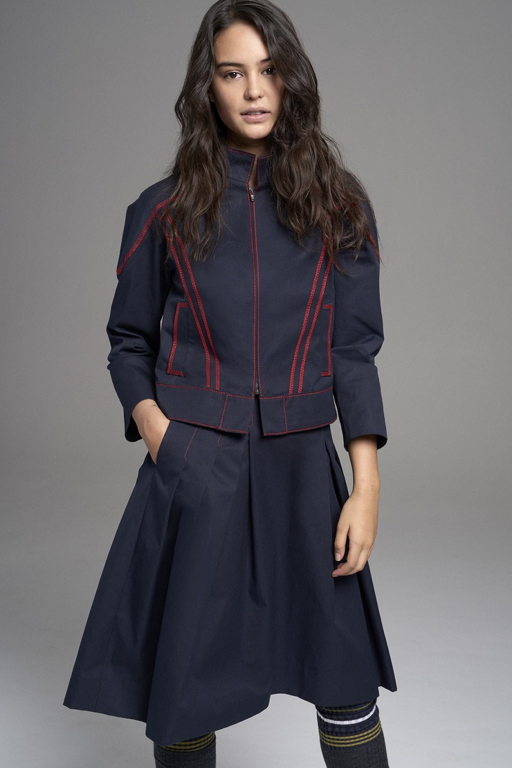 Courtney Eaton Courtney Eaton