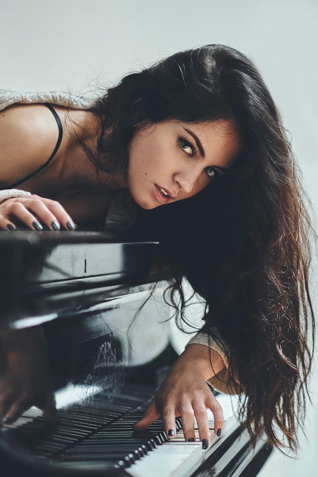 Aurela Skandaj Aurela Skandaj